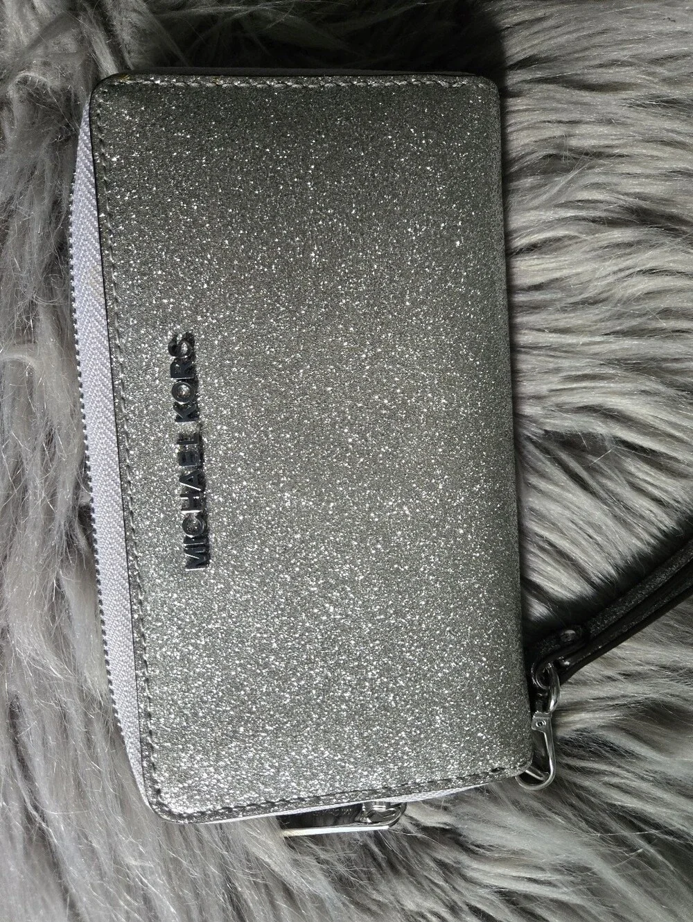 Michael Kors Silver Glitter Wristlet Wallet
